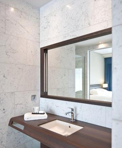 Blue Woods Hotel - Deerlijk Chambre photo