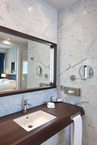 Blue Woods Hotel - Deerlijk Chambre photo
